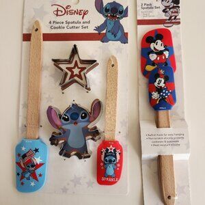 New Disney Stitch 4-pc Spatula & Cookie Cutter Set & Mickey Mouse 2-pc Spatula